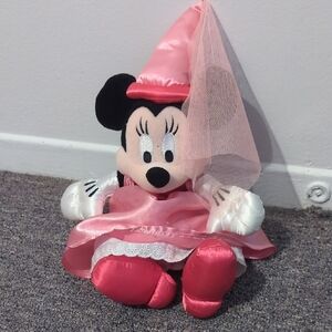 Disney World Parks Minnie Mouse Princess Plush Stuffed Animal